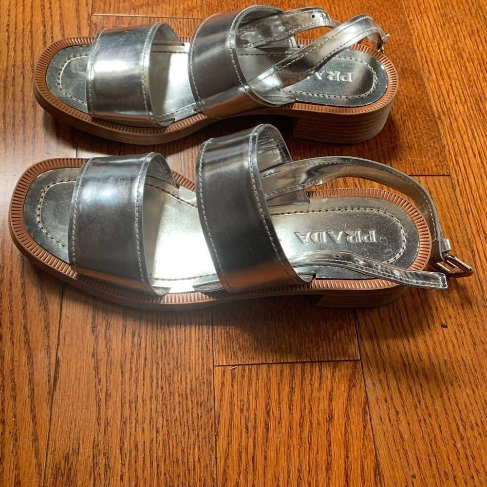 PRADA silver patent leather double banded metallic sandals sz 7 - Picture 11 of 12